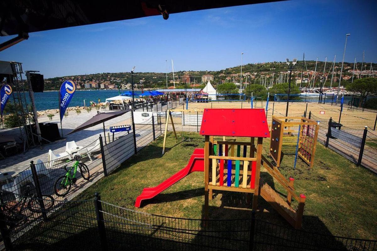 Vila Floating House Hurrea Portorož Exteriér fotografie