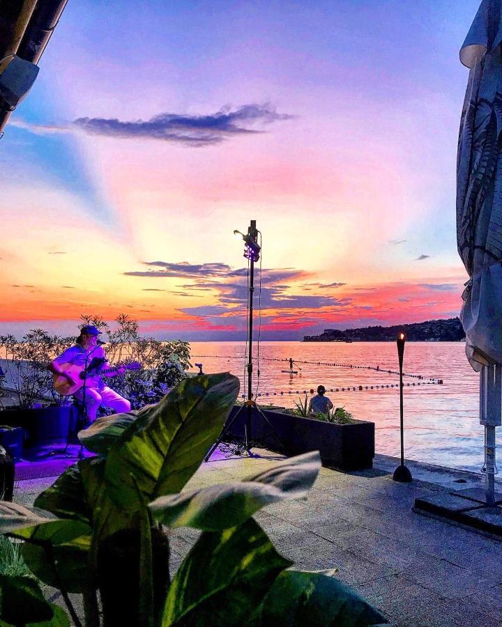 Vila Floating House Hurrea Portorož Exteriér fotografie